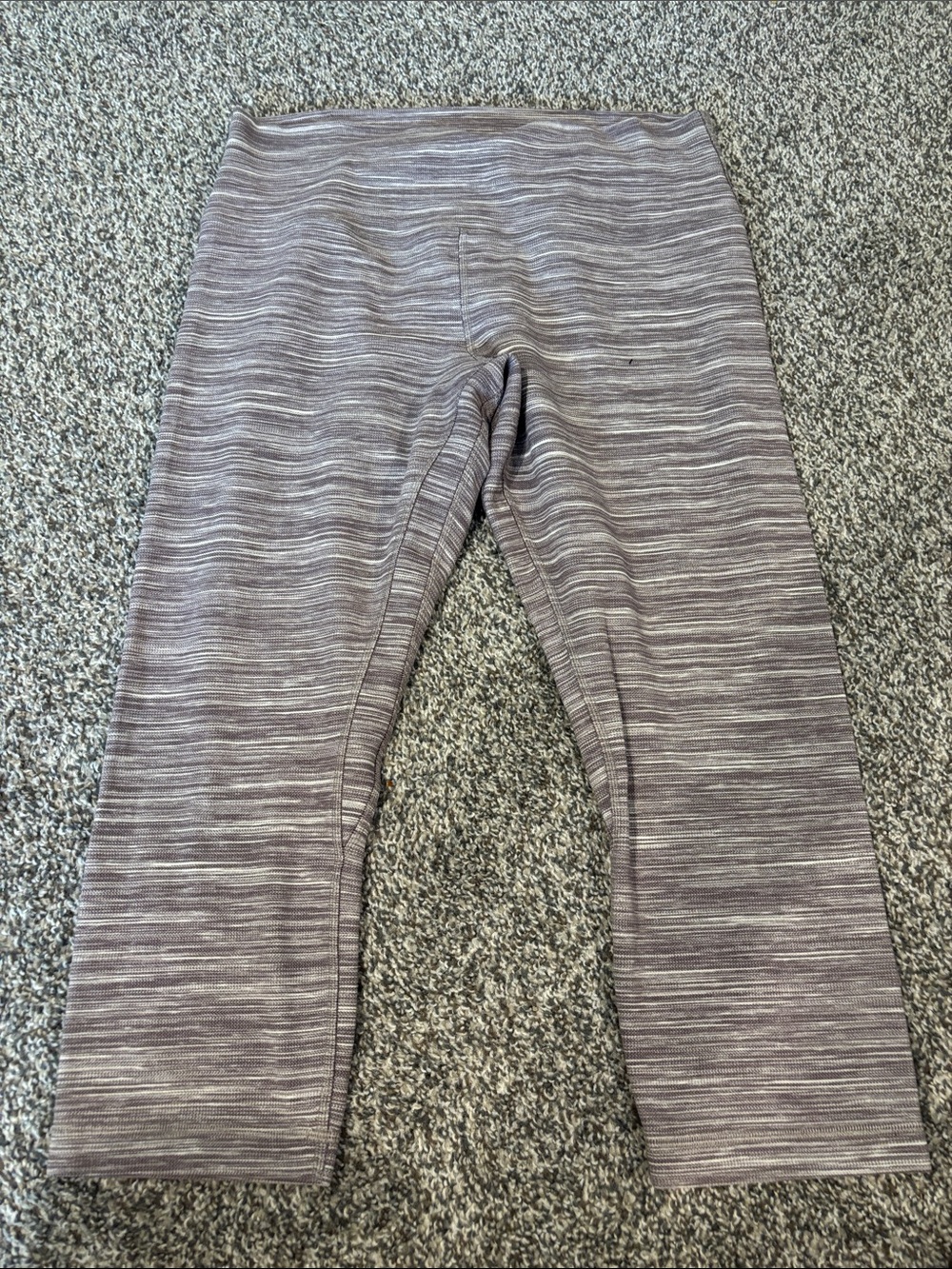 Women’s Lululemon Purple yoga Leggings - Soft Stretch Bottoms size 12